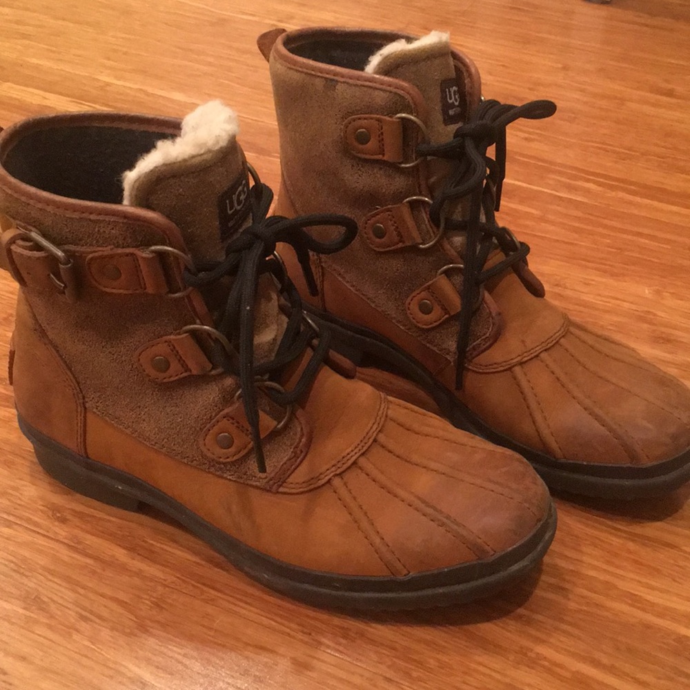 UGG Waterproof Women’s Boots 6.5